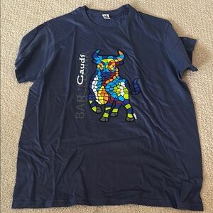 Gaudi Barcelona art tee